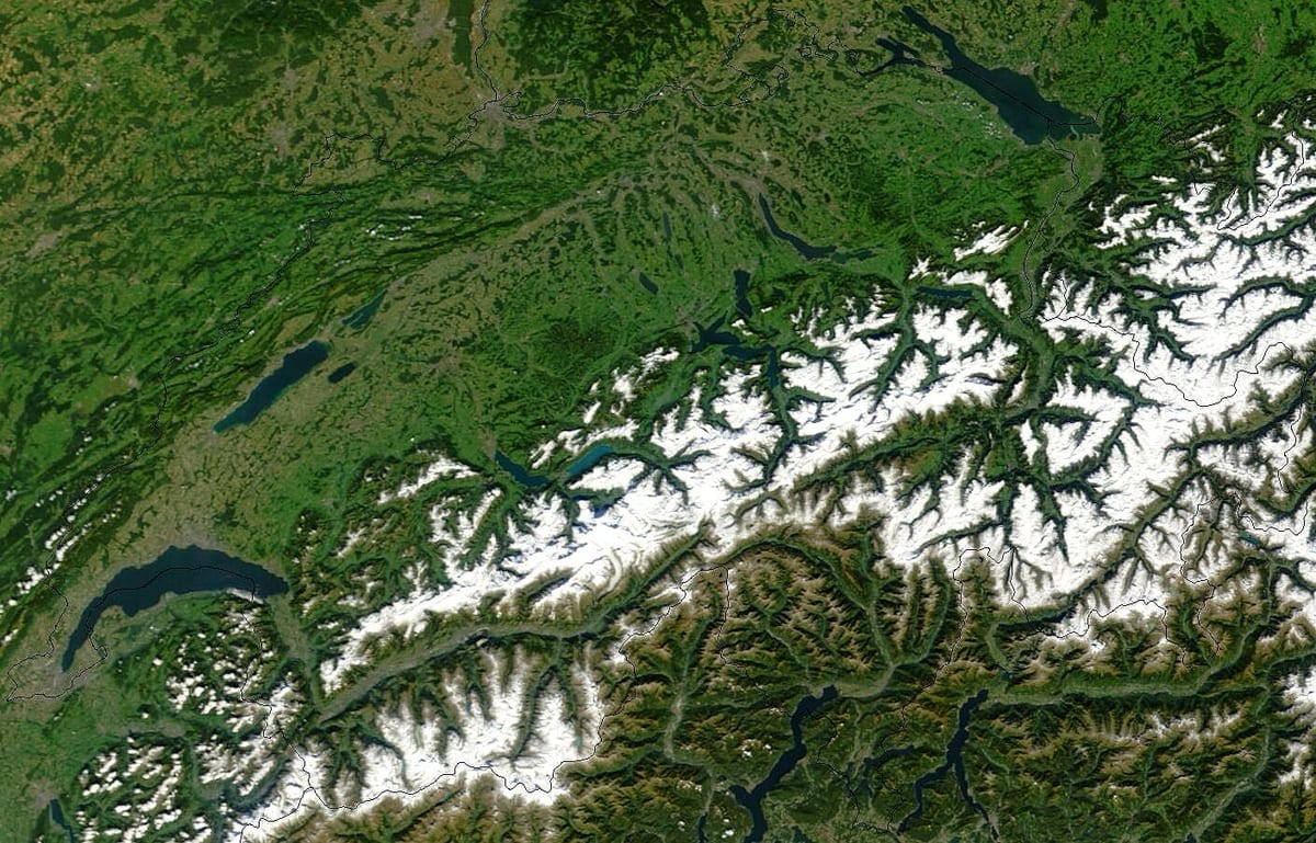 mapi švicarske satelit